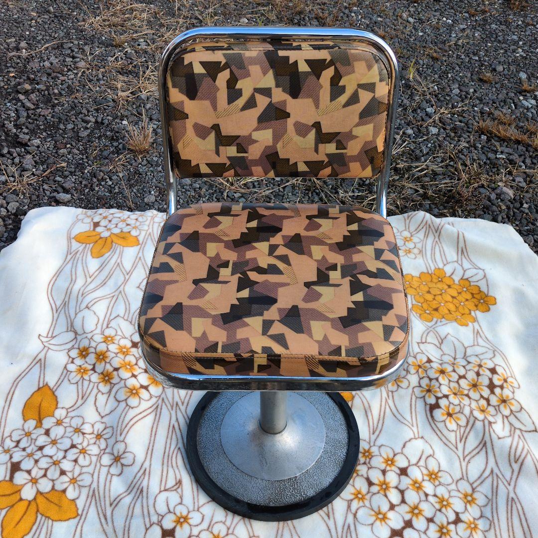 レトロ 回転 カウンターチェア ポップ スチール ビニール合皮 ショップ カフェ