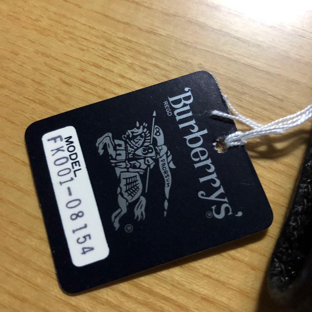 Burberrys‘バーバリーシャドーホース柄