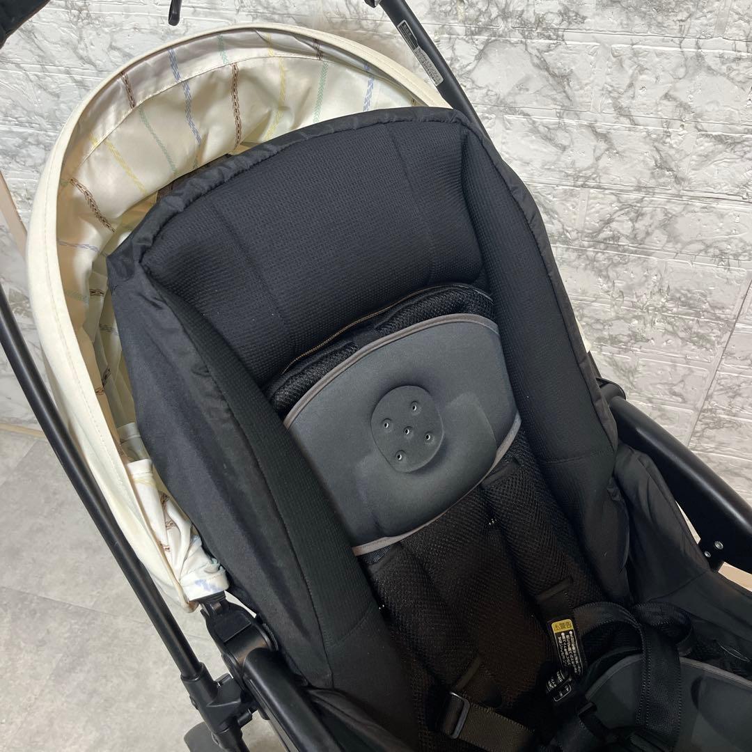 pigeon ピジョンランフィRunfee RB2 ベビーカー アイボリー