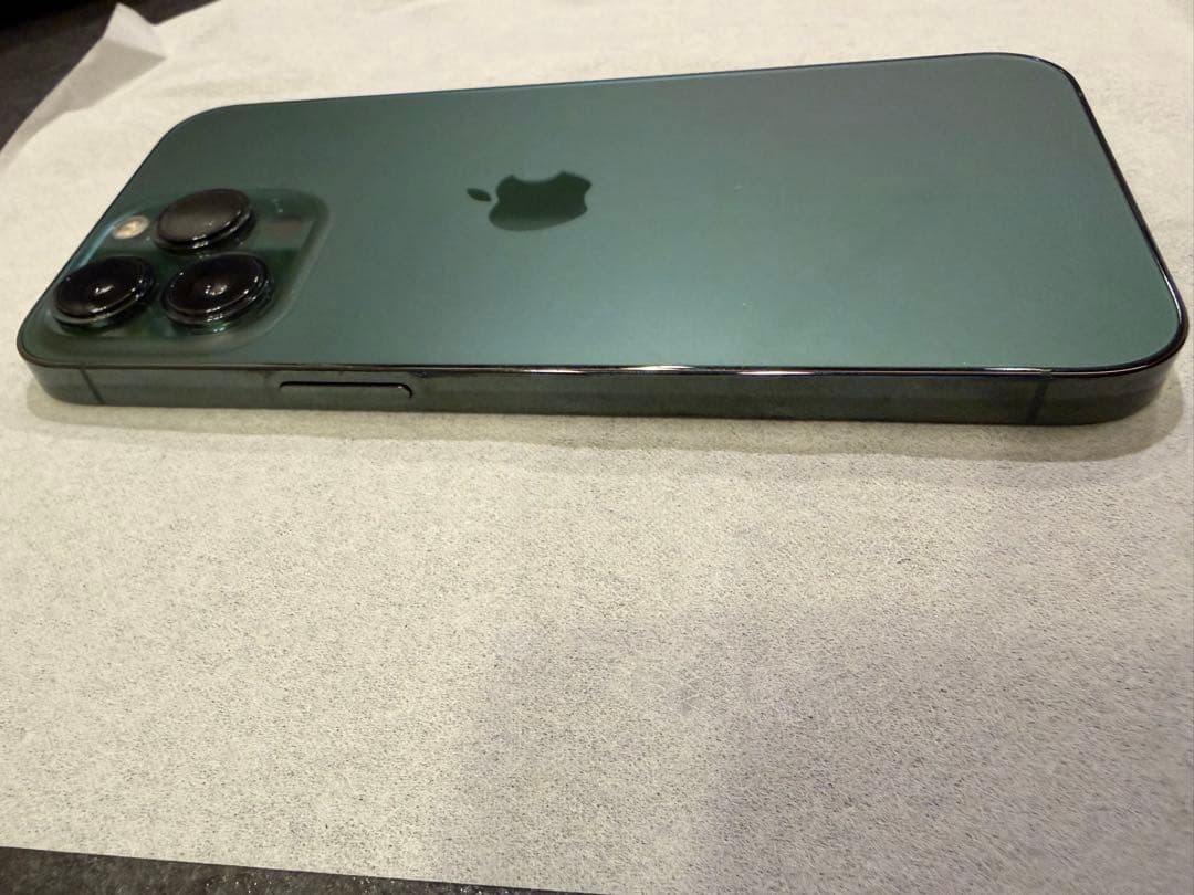 【値下げ交渉可】Apple iPhone 13 Pro ミッドナイトグリーン