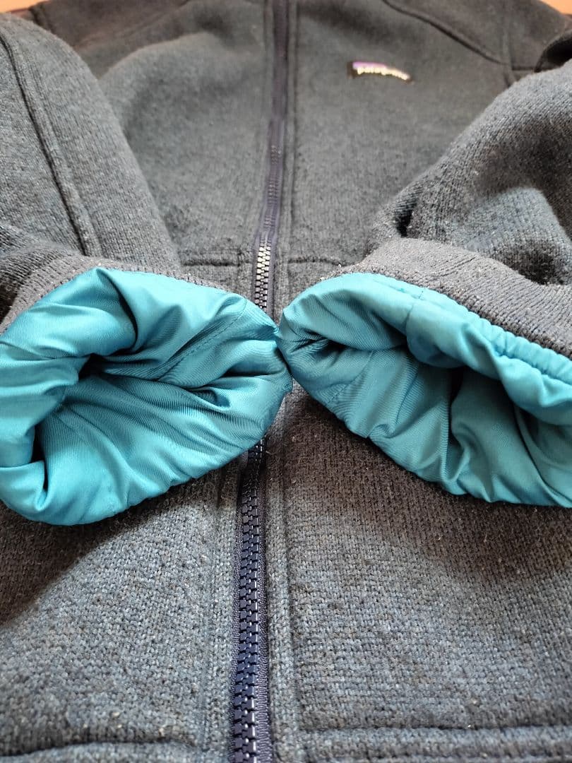 パタゴニア インサレーテッドベターセーター フーディー S【希少モデル】