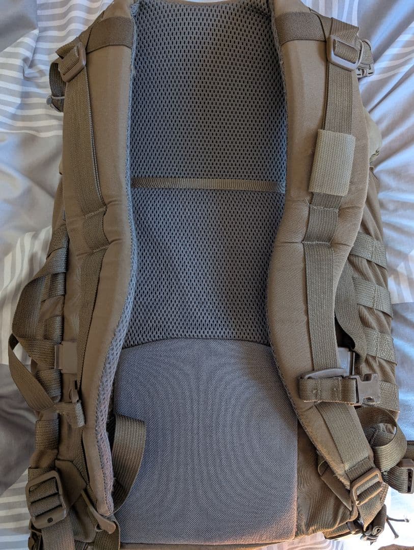 MYSTERY RANCH ラッツ