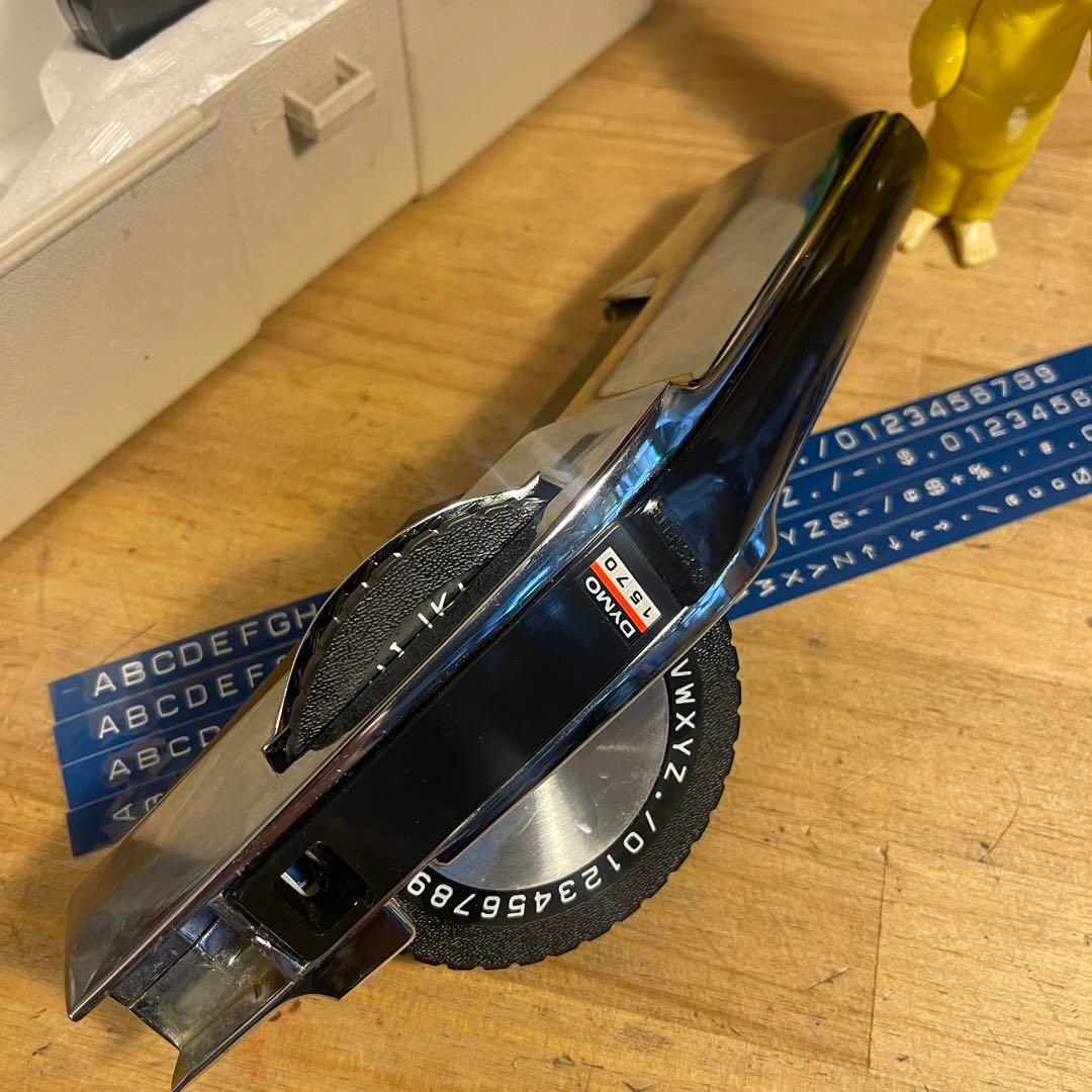 ■製品保証■【文字盤4個・美品】ダイモ DYMO 1570 英数 フル 1802