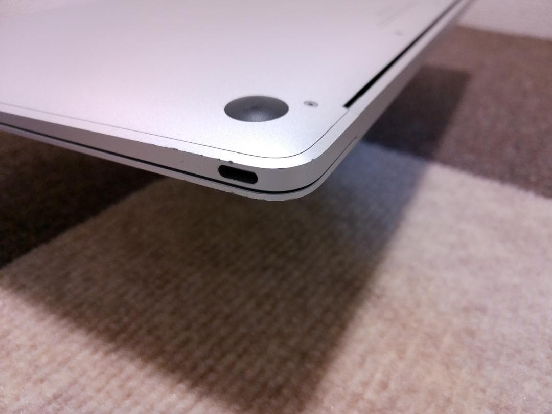 MacBook 2017 A1534 12㌅ 『BT充放電1回』Silver