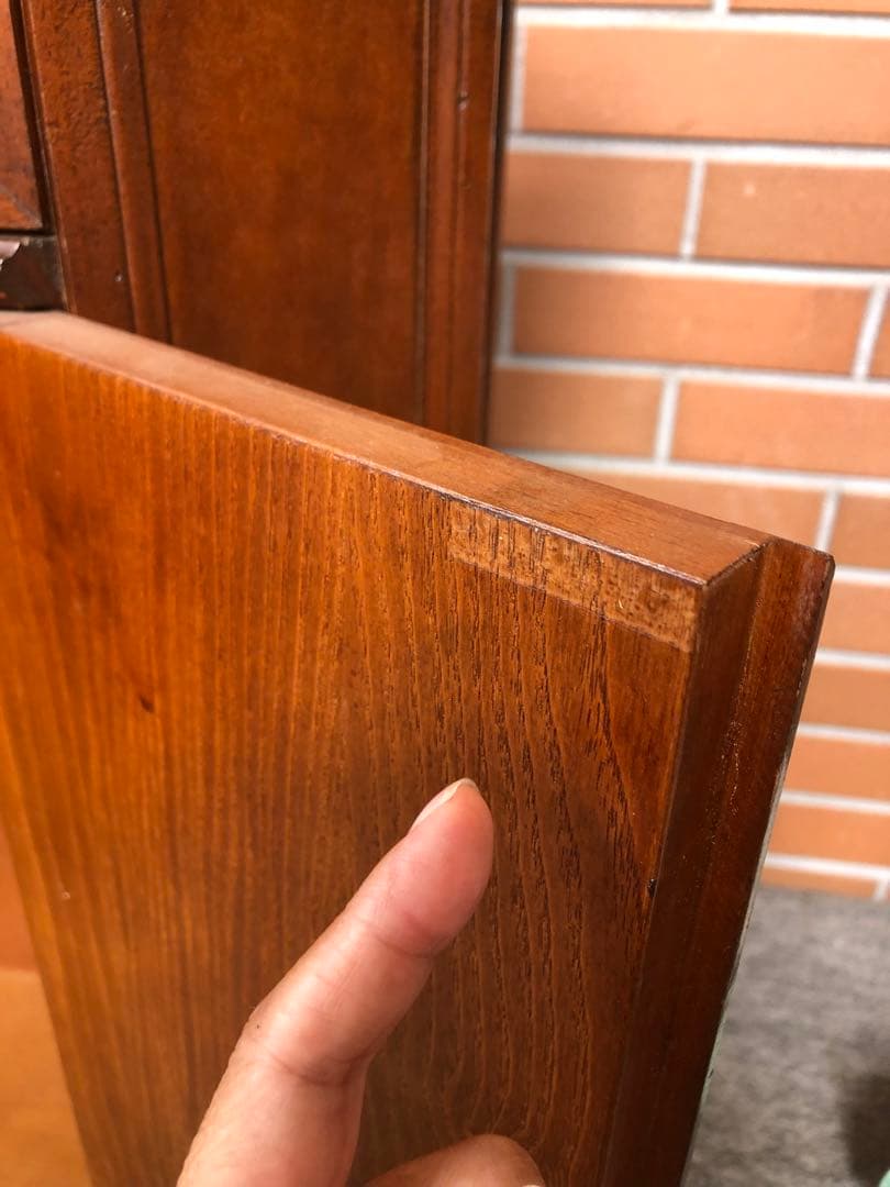 ヨーロピアン　イタリア　チェスト　ロココ調　アンティーク調　花台　木性　茶色