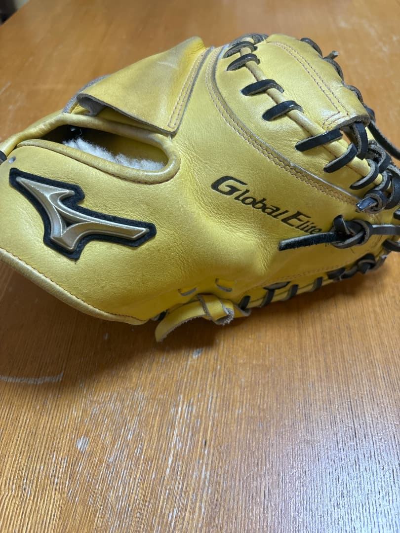 Mizuno Global Elite グローブ イエロー　軟式　キャッチャー