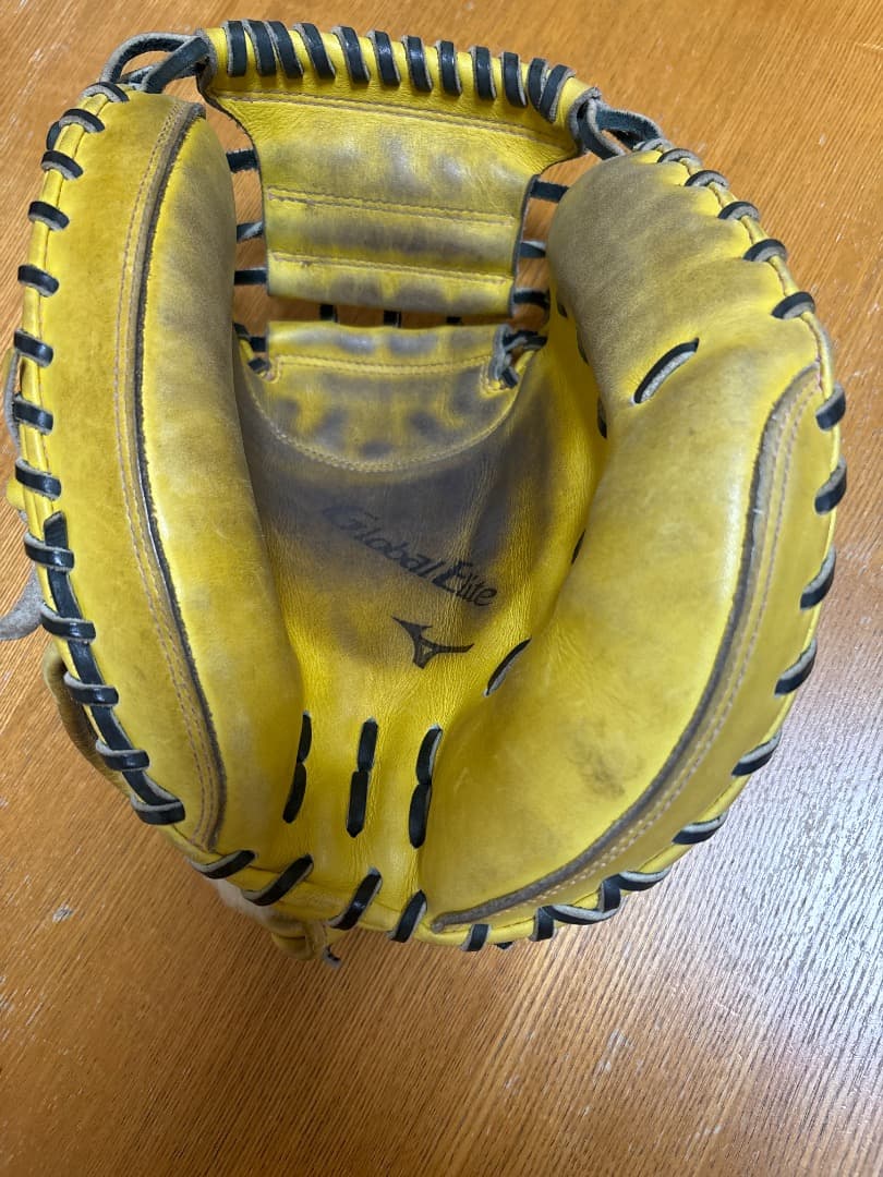 Mizuno Global Elite グローブ イエロー　軟式　キャッチャー