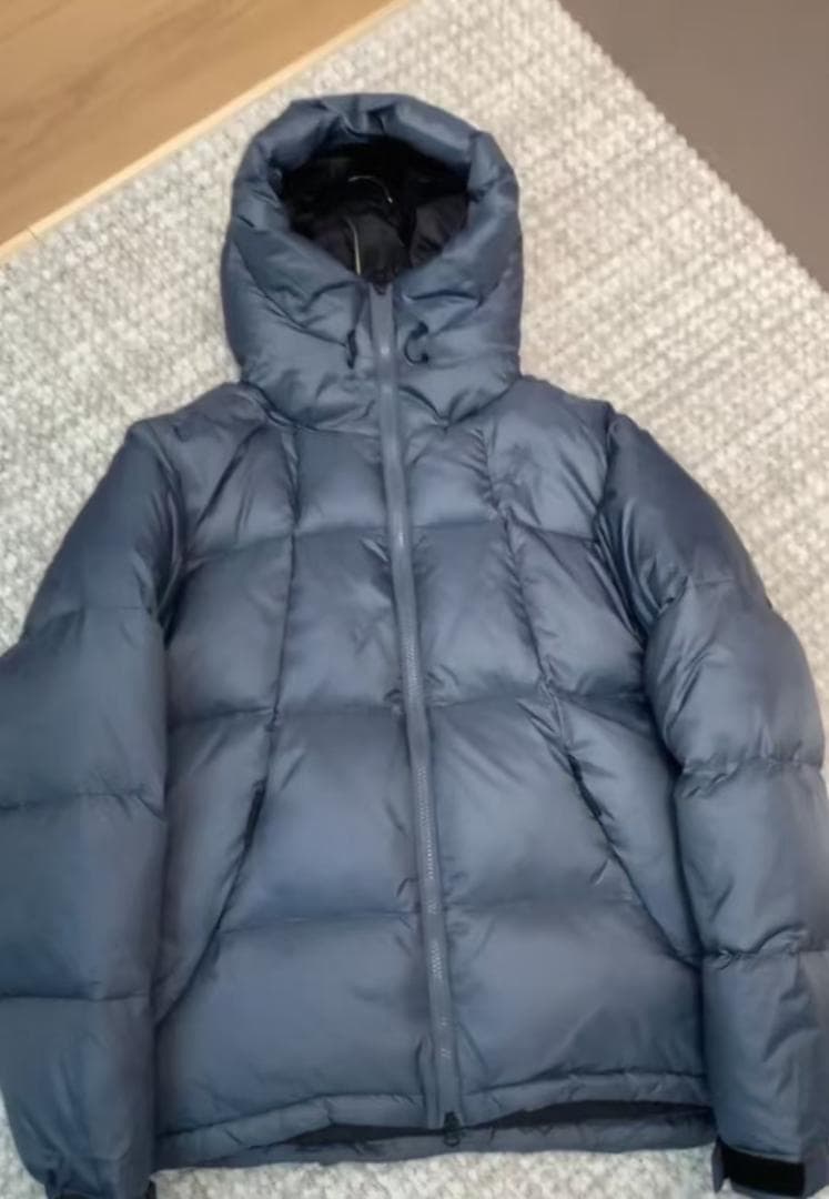 Goldwin 最新モデル 極寒対応 防寒性強化 フード付き ダウンジャケット