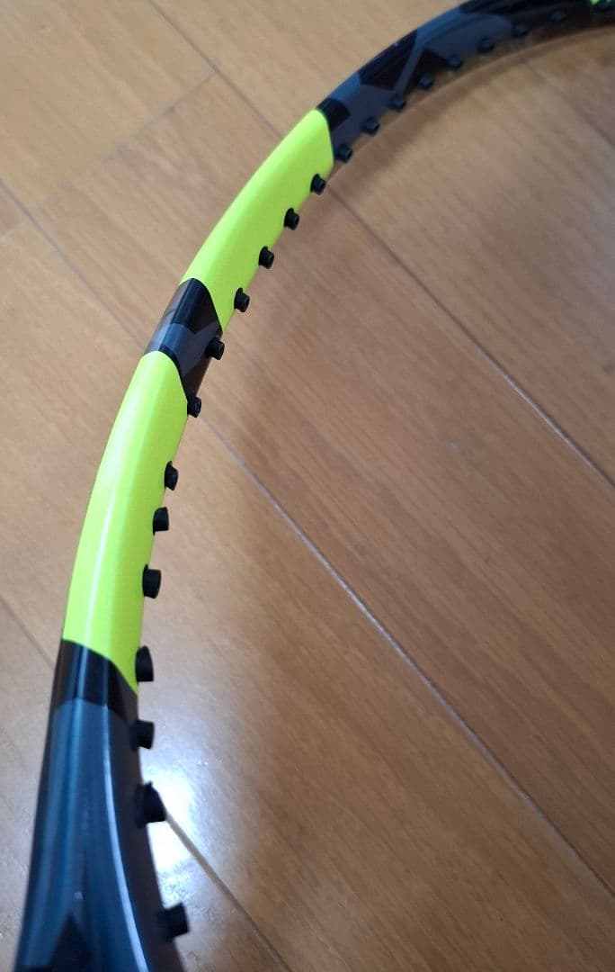 Babolat ピュアアエロ98 グリップ3