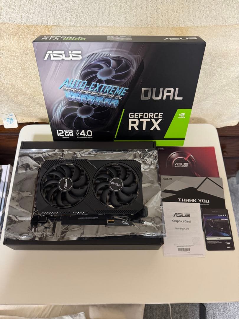グラフィックボード・グラボ・ビデオカード ASUS DUAL-RTX3060-12G-V2