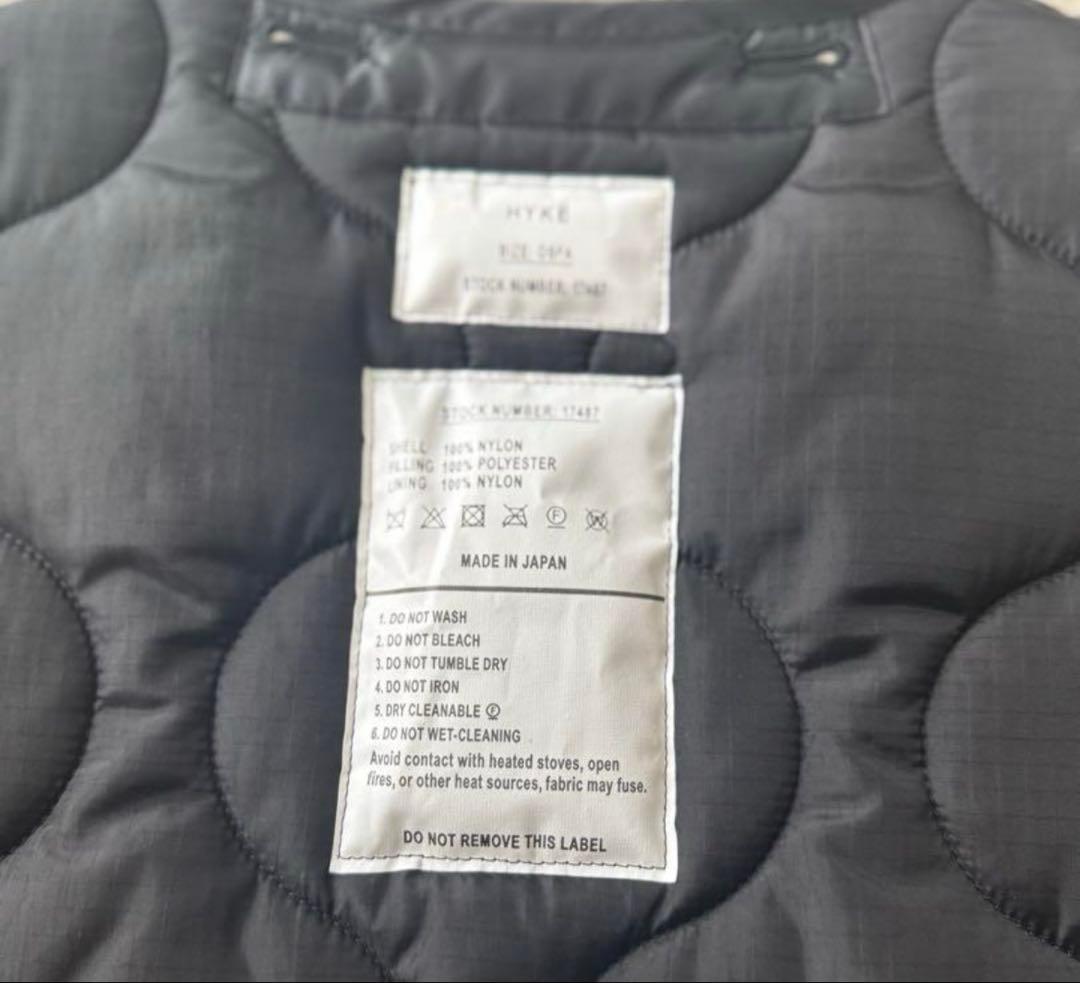 美品　HYKE キルティングベスト　ブラック