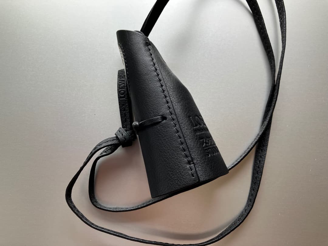 LOEWE (ロエベ) ×スタジオジブリ 千と千尋の神隠し カオナシキーケース