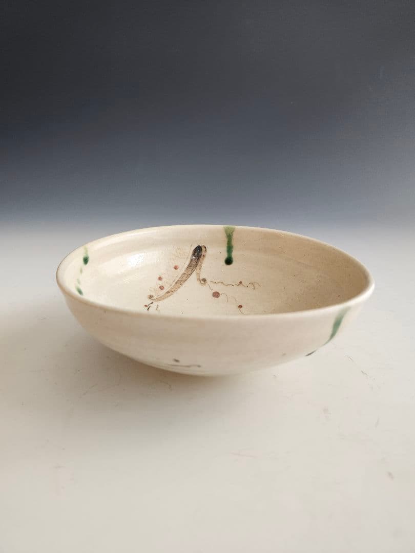 茶碗　抹茶茶碗　馬盥　ばたらい　木箱入　弥七田織部　平茶碗