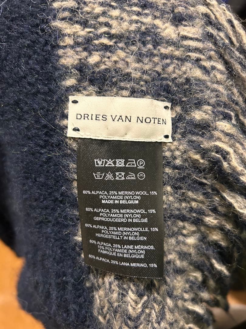 ふ*ー様 ドリスヴァンノッテン　DRIES VAN NOTEN マフラー　スカー