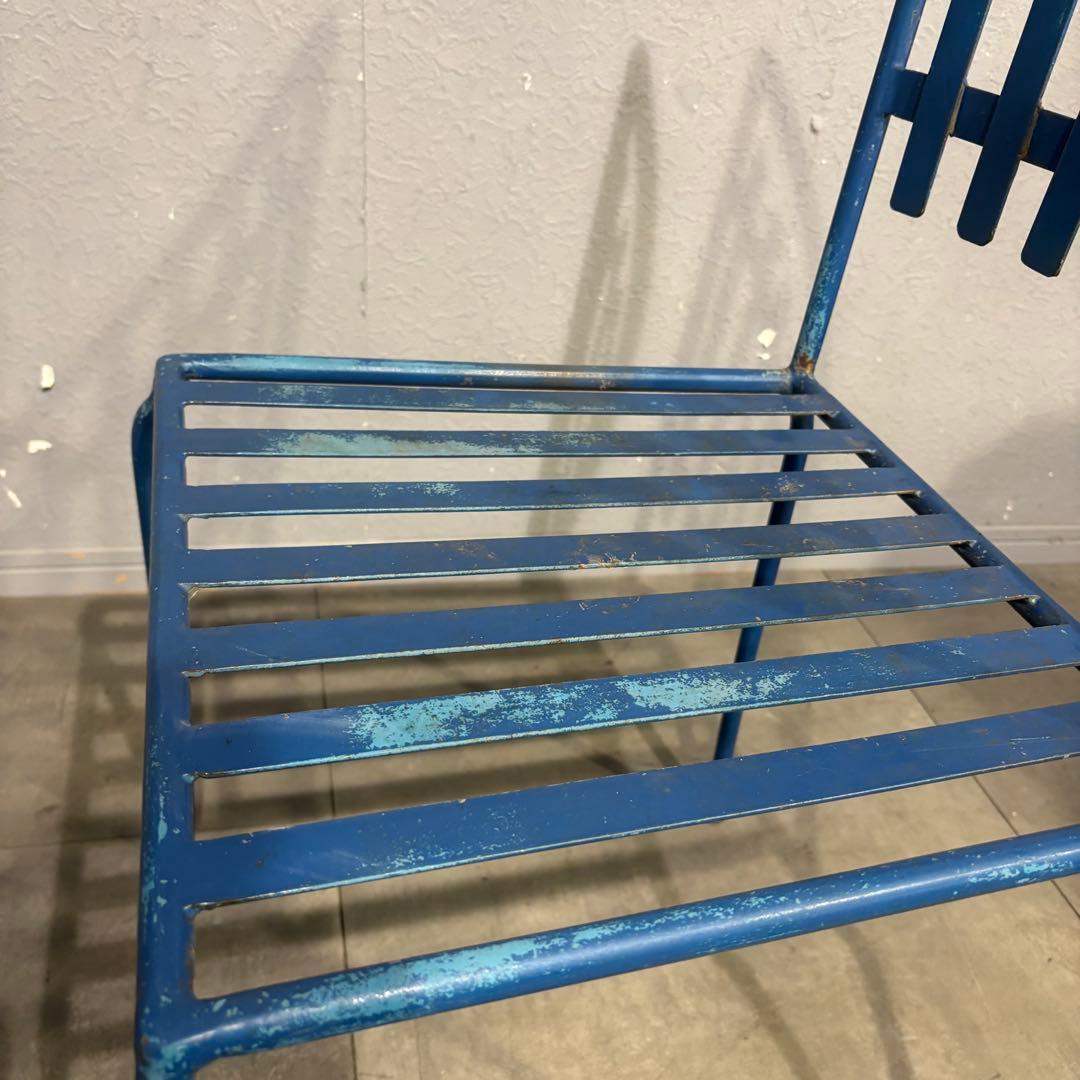 青色金属製　ガーデンチェア　アンティーク