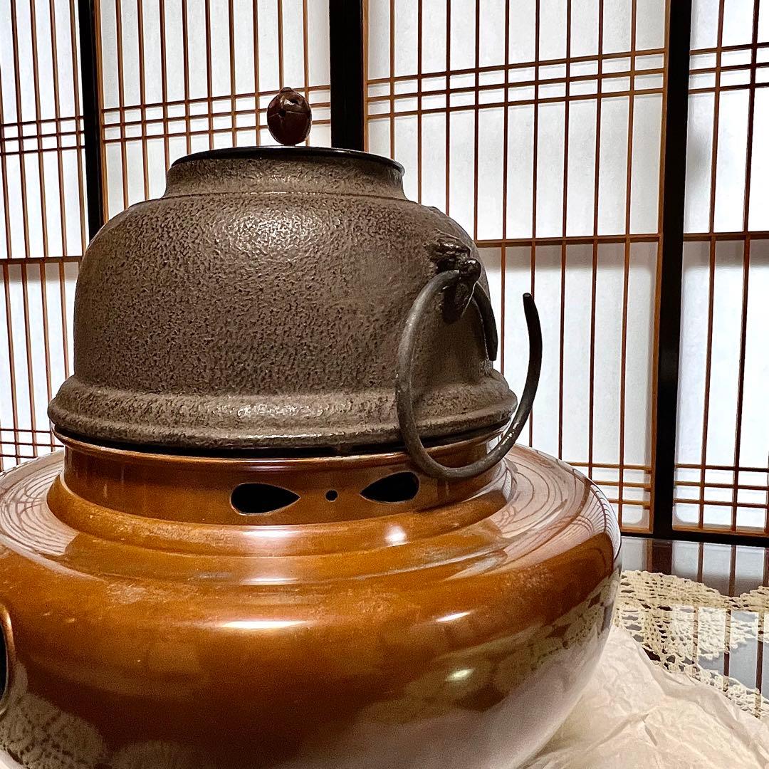 風炉師 麻生雄芳 唐銅 朝鮮風炉 釜添 共箱 茶道具 煎茶道具 茶室 鉄瓶