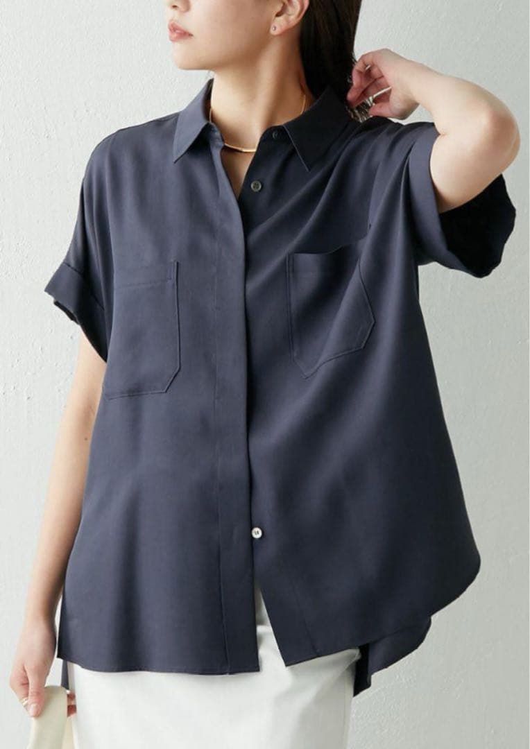 ガリャルダガランテ　ハーフスリーブブラウス　ネイビー