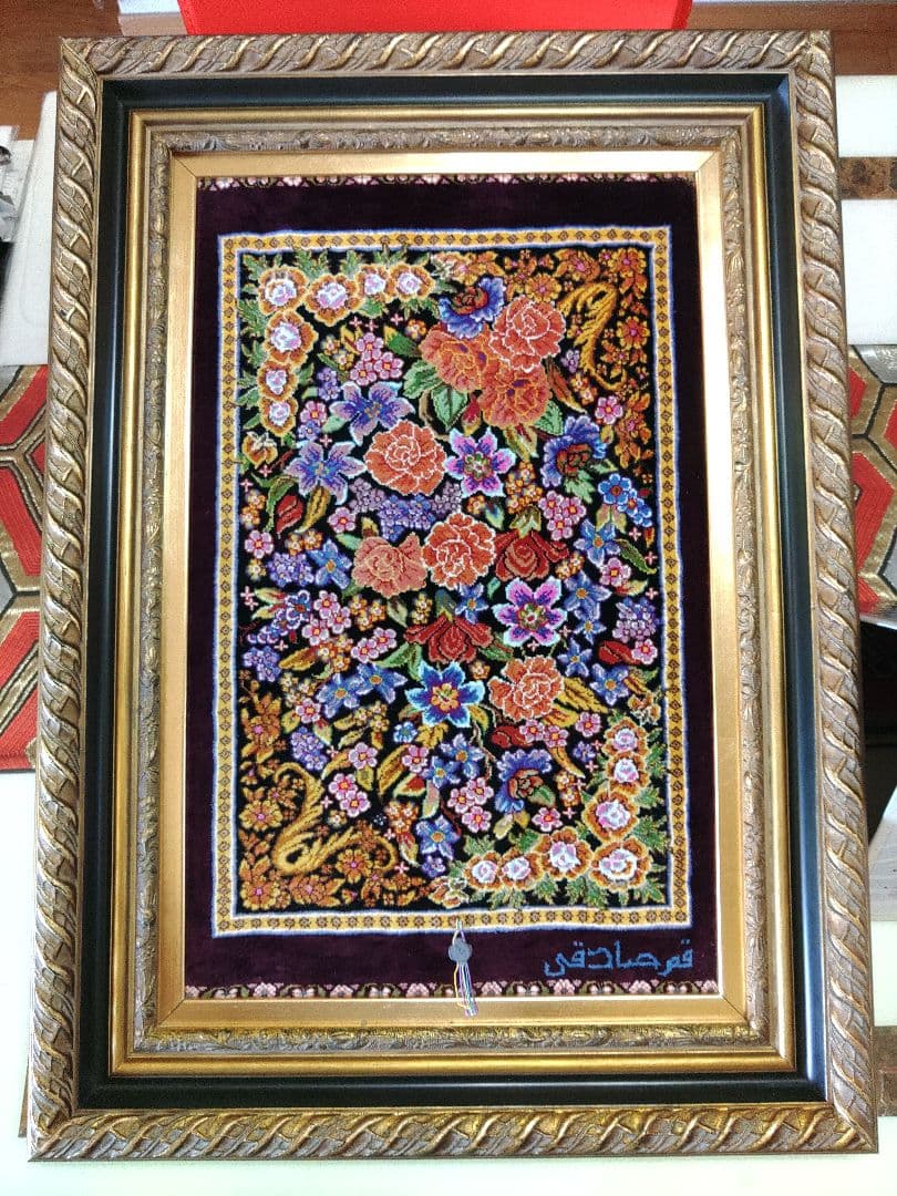 ペルシャ絨毯　イラン　クム産　シルク100%　46cm✕30cm　額装　保証書付