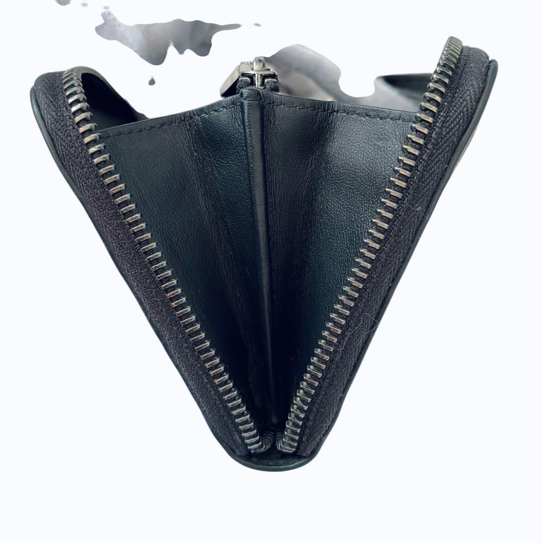CHRISTIAN DIOR【美品】エンボス加工レザー ラウンドジップ 長財布