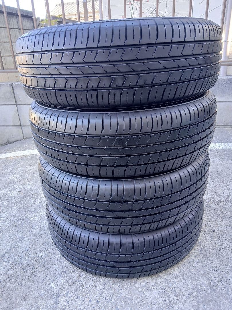 ②GOOD YEAR Efficient grip 195/65R15　2本