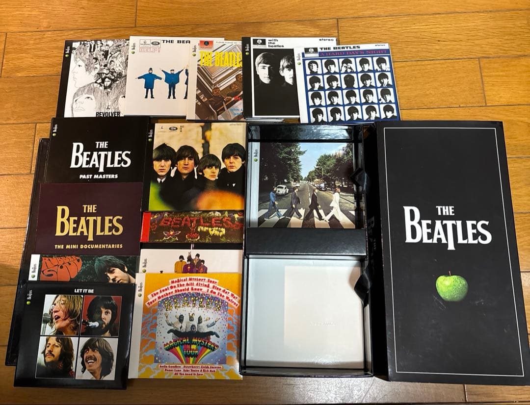 K*i様 廃盤レア ビートルズ THE BEATLES BOX 16CD+1DV