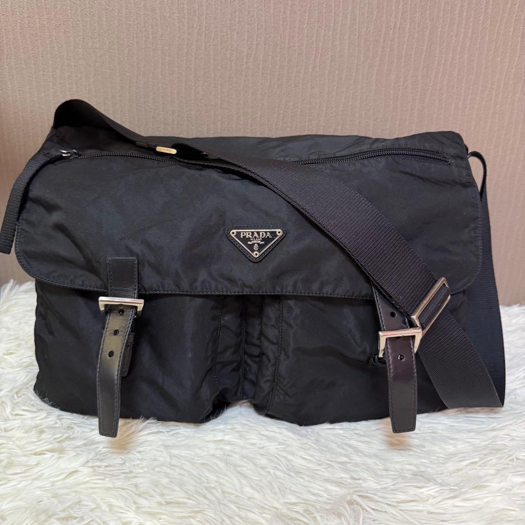 PRADA プラダ ナイロン メッセンジャーバッグ ショルダーバッグ