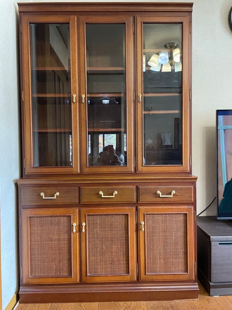 マルニ地中海シリーズ　高級食器棚　サイドボード　アンティーク家具