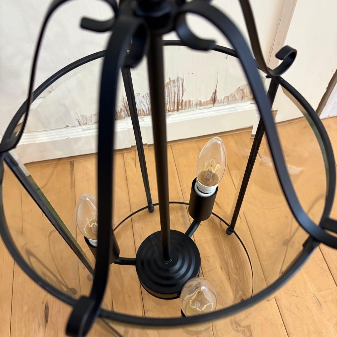 ☆ディクラッセ☆トルド　3灯　アールデコ　シャンデリア　アイアン　ガラス