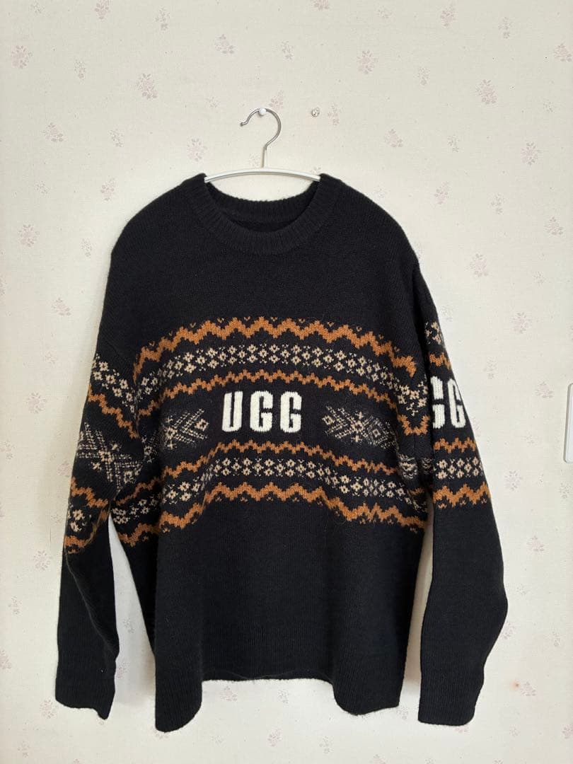UGG ブラックニットセーター M