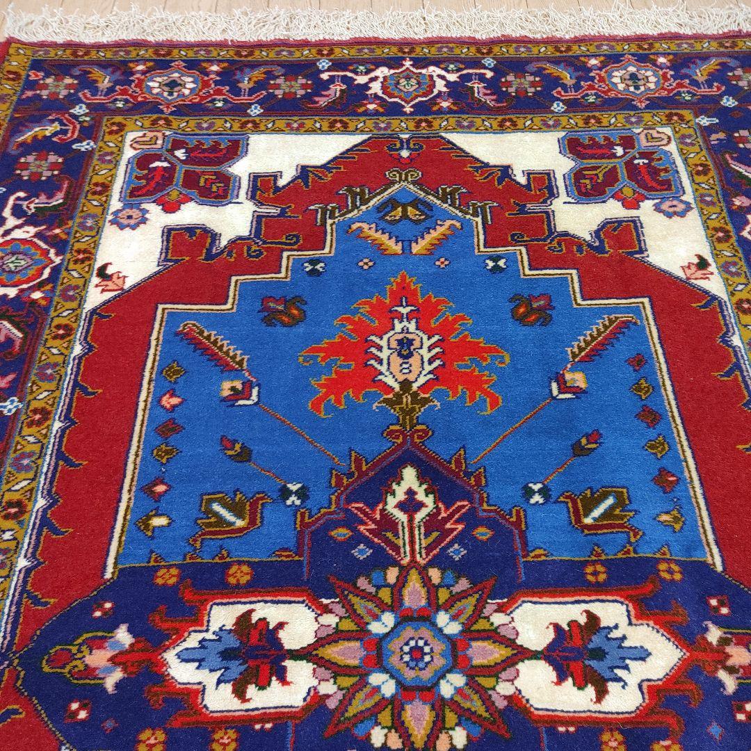 ペルシャ絨毯 新品 160x114 手織り クルド・ グーチャン産 persia