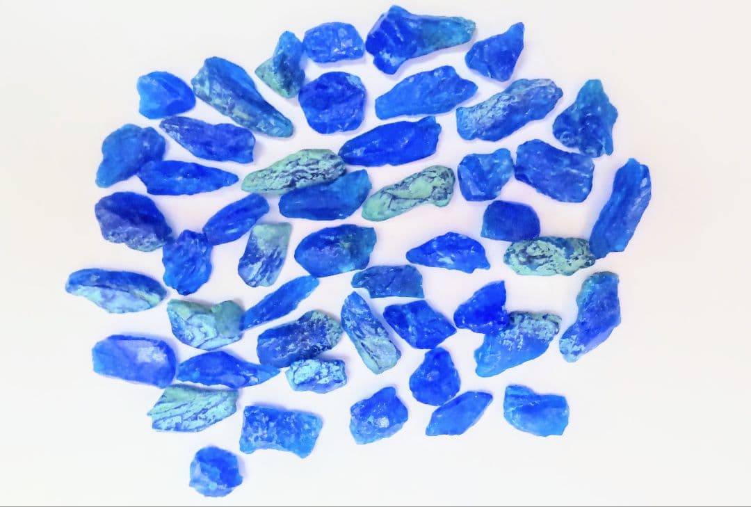 たんばん鉱物/青緑色の光沢石