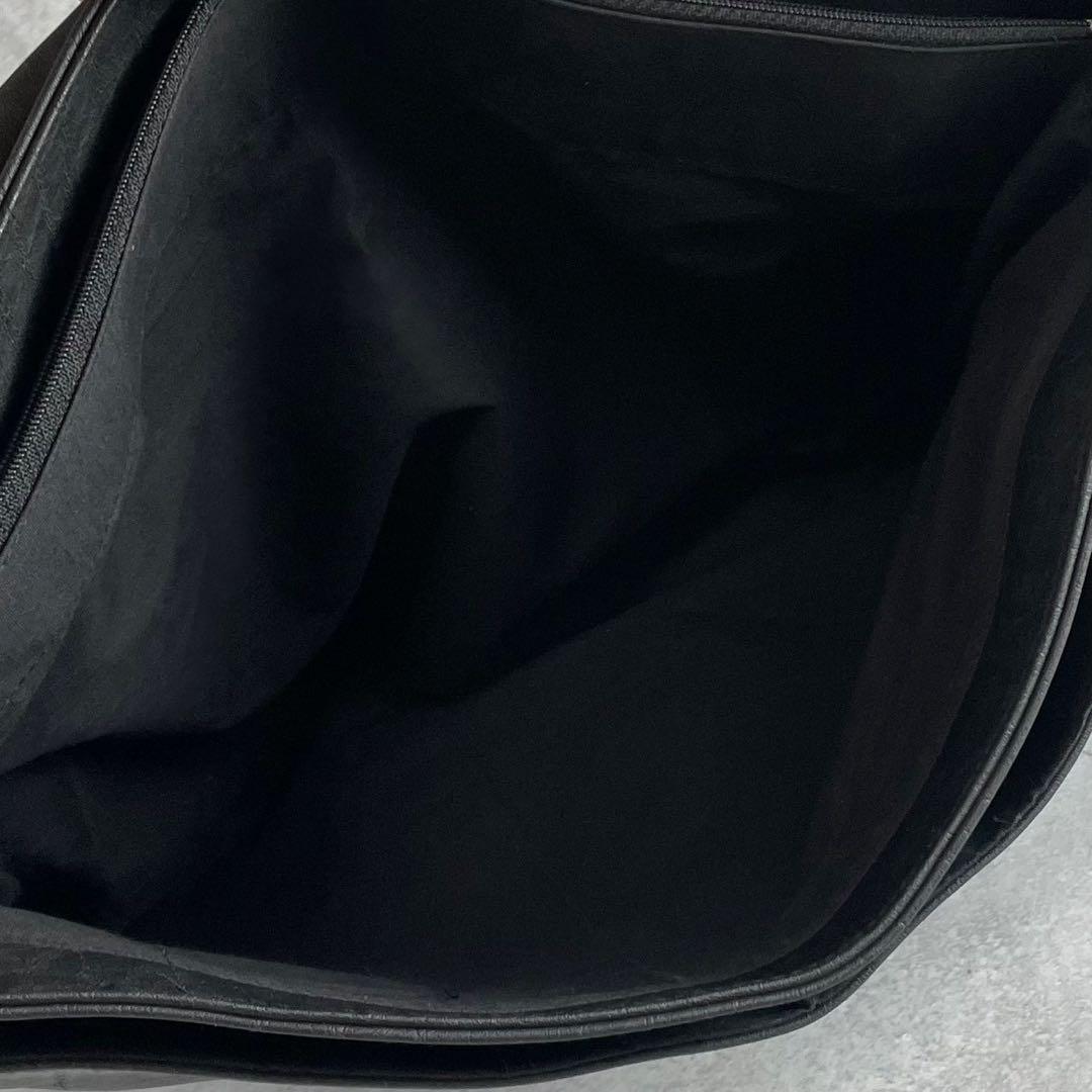 希少✨Harley Davidson ショルダーバッグ レザー ロゴ金具 黒