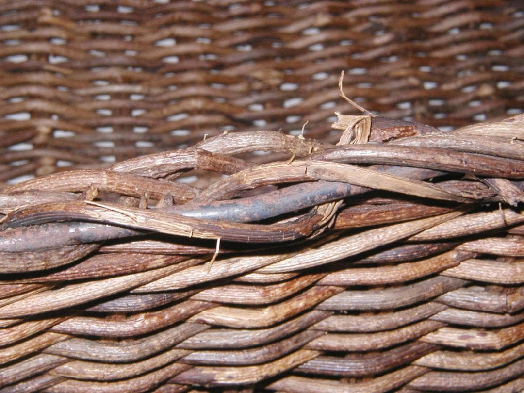 あけび篭「並編角篭（４６ｘ４６ｘ１９ｃｍ）」【 送料確認用出品 】