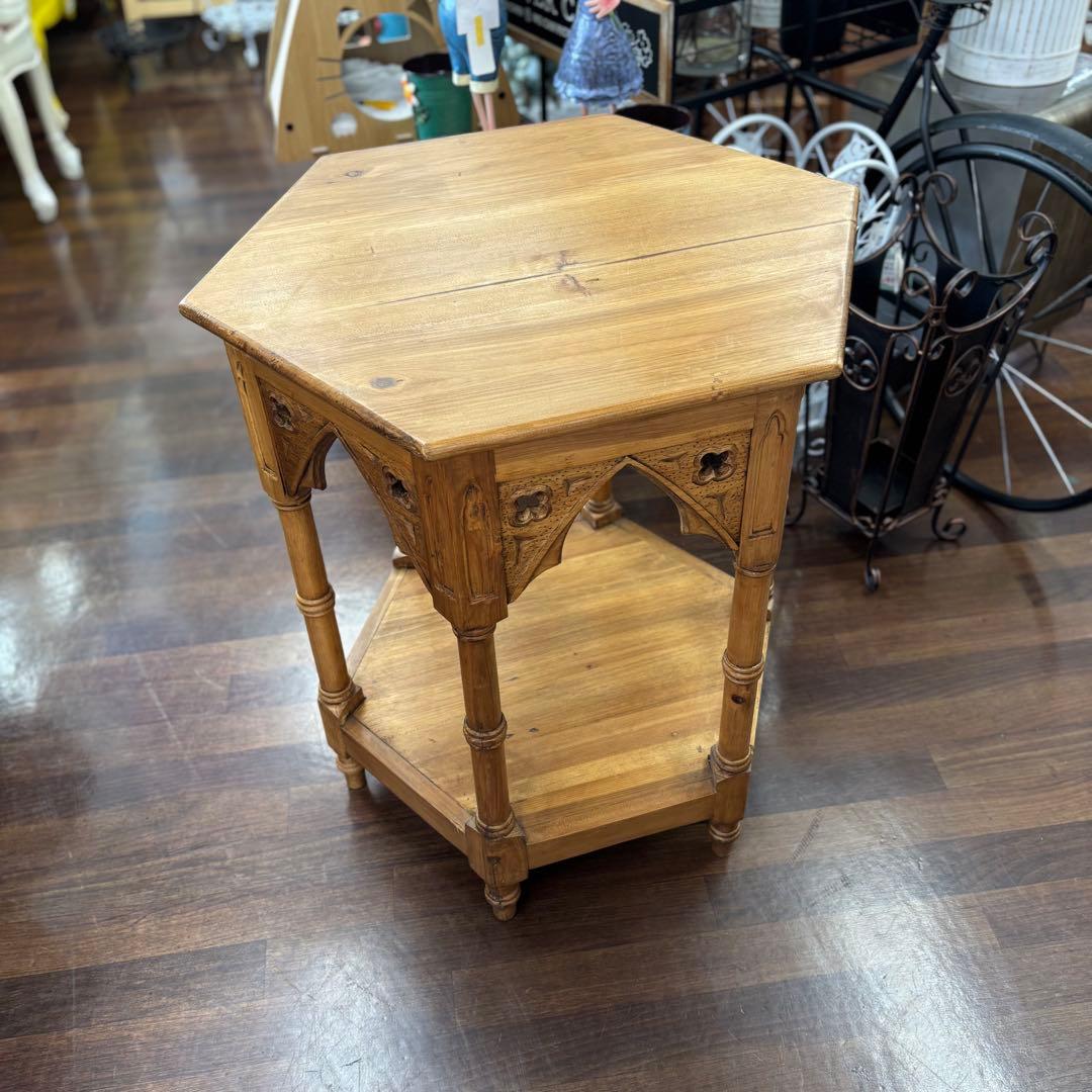 フランス田舎風家具 ゴシック風木製六角形テーブル サイドテーブル コンソール花台