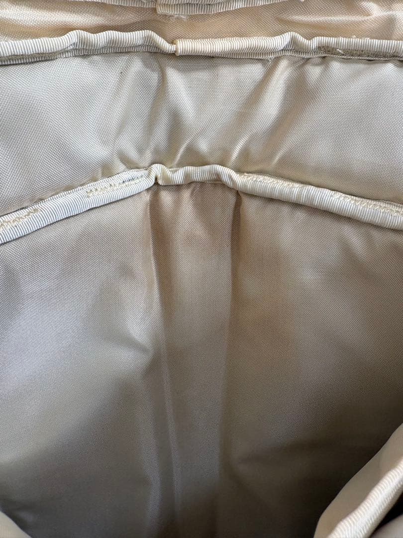 パタゴニア キッズレフュジートデイパック 18L