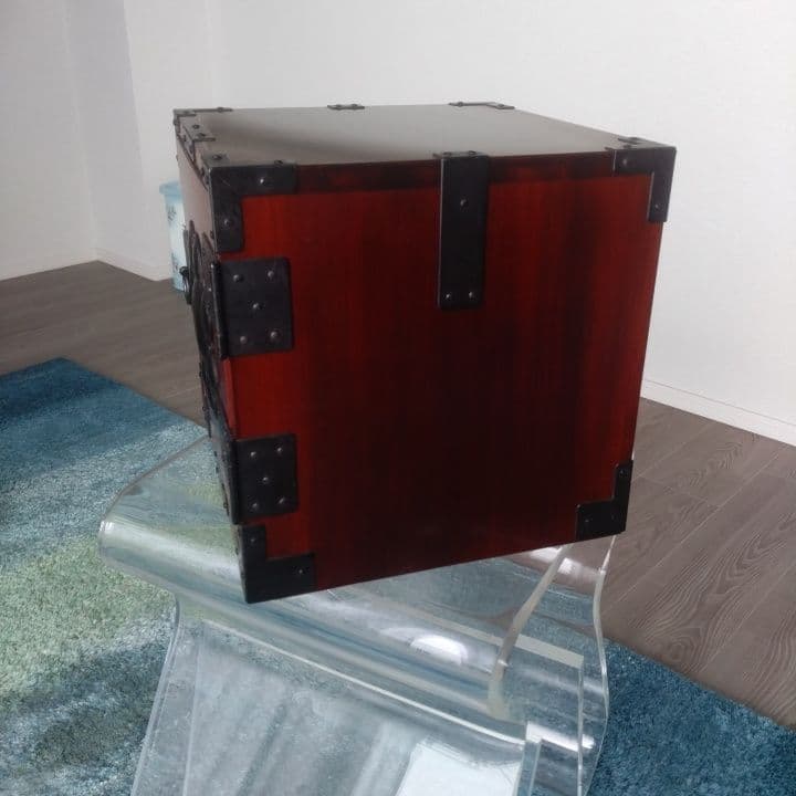 熊野堂 仙台箪笥 鍵付き 漆塗り 船箪笥 美品です。 希少