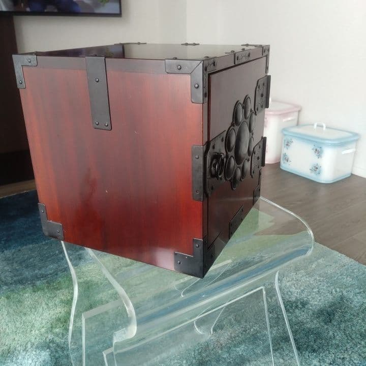 熊野堂 仙台箪笥 鍵付き 漆塗り 船箪笥 美品です。 希少