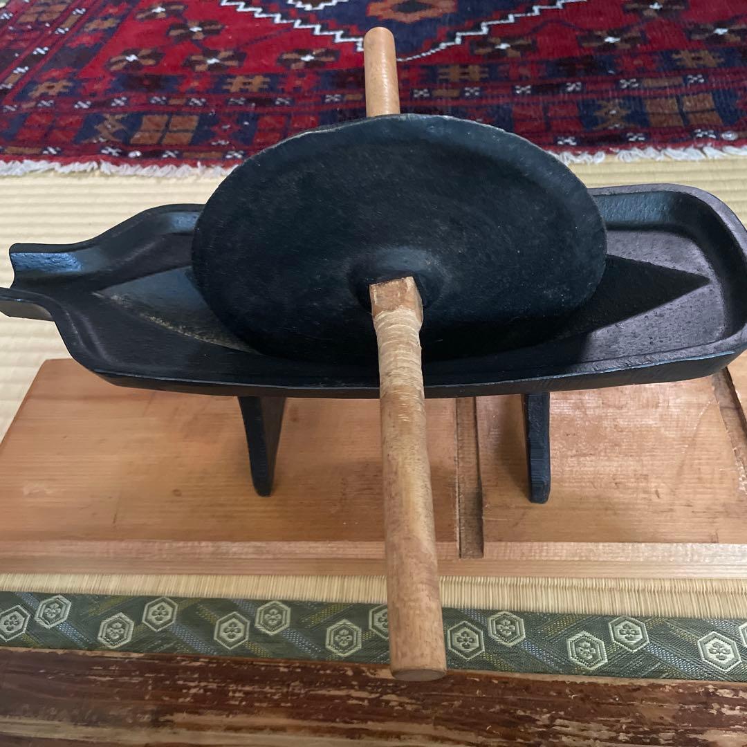 鋳鉄製すり潰し器