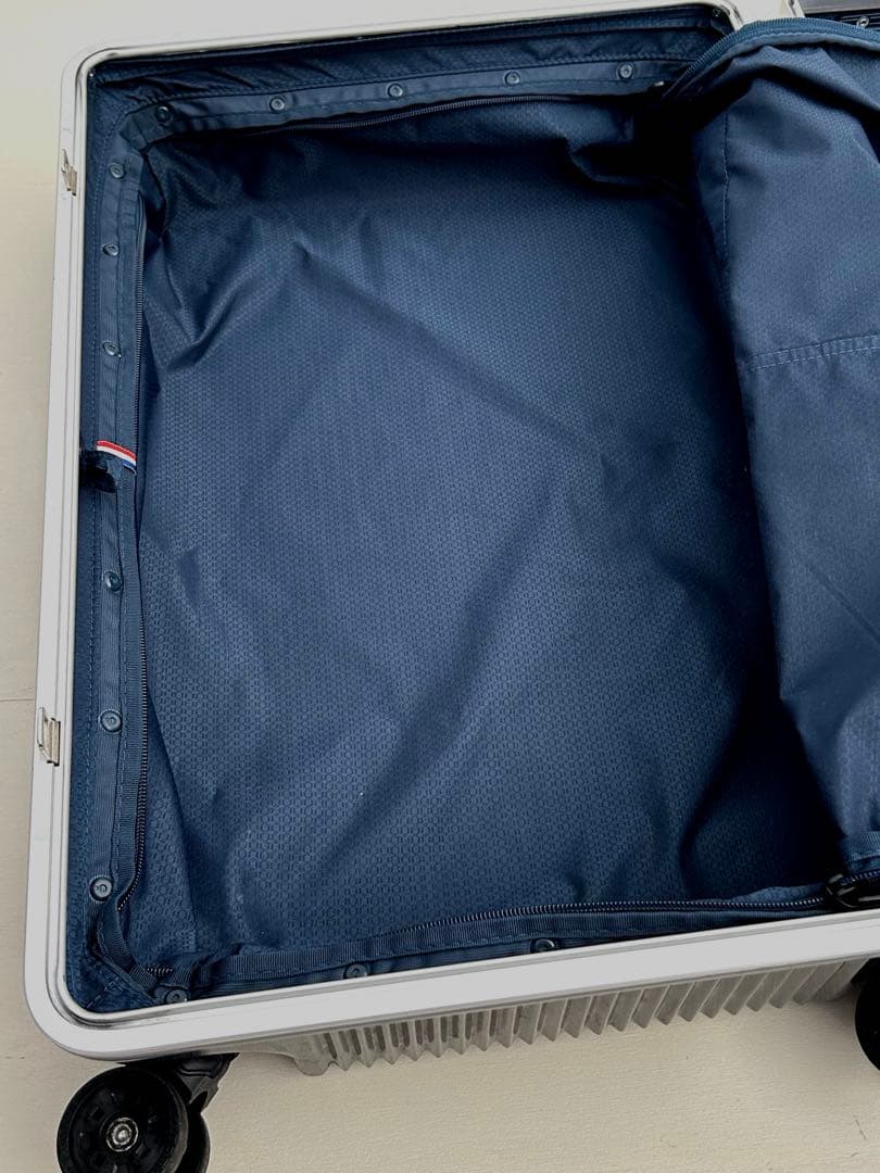 【美品】A.L.Iスーツケース 【TRIPLAYER】 56 L