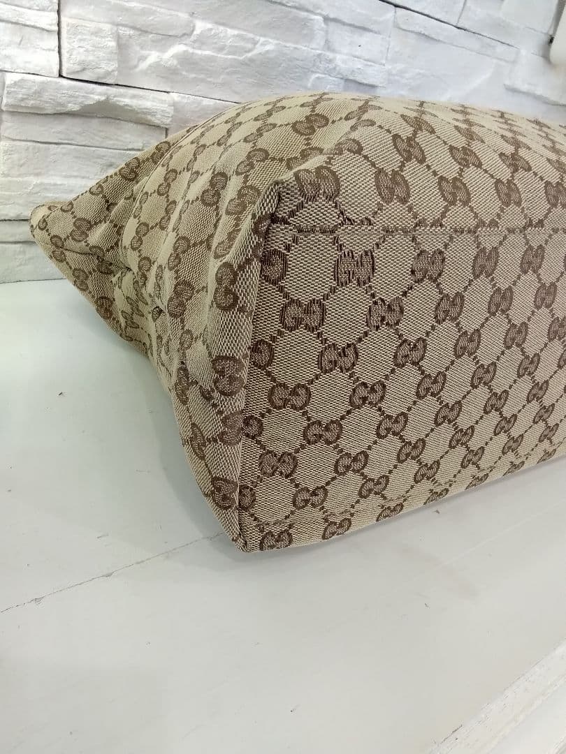 GUCCI　シェリーライントートバッグ　　中古品