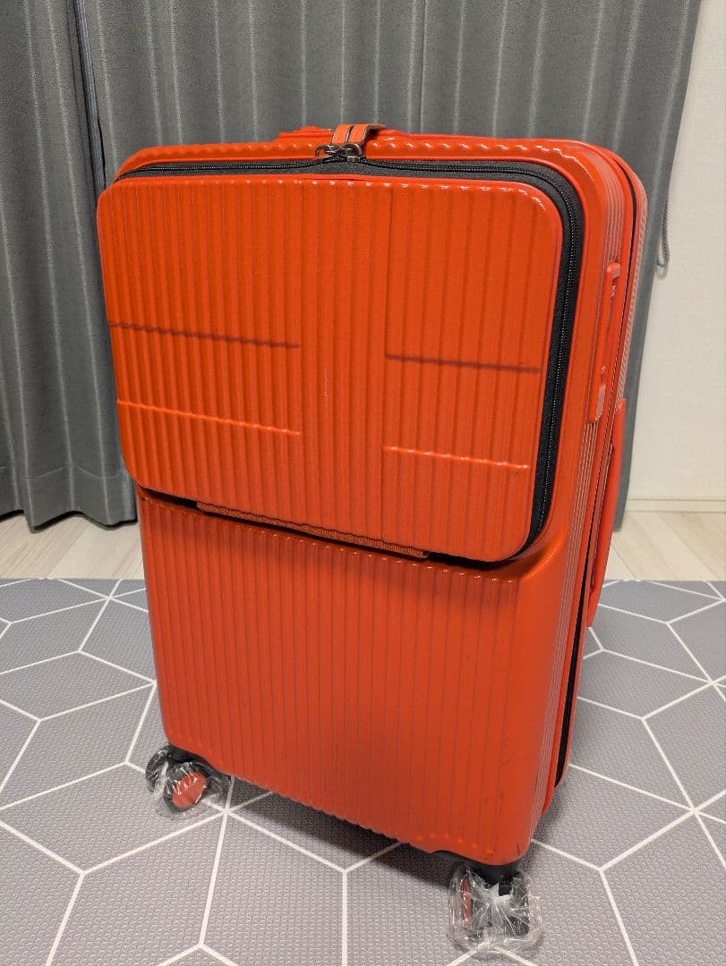 イノベーター キャリーケース