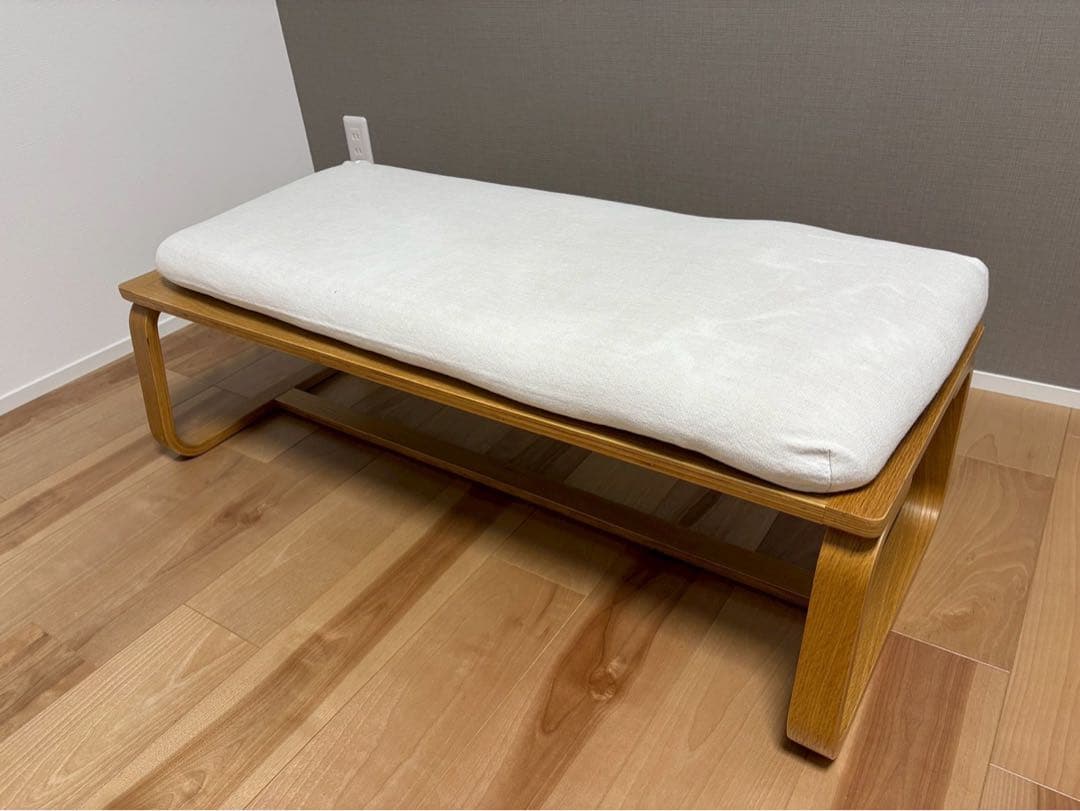 【大阪府】無印良品　リビングでもダイニングでもつかえるテーブルチェア