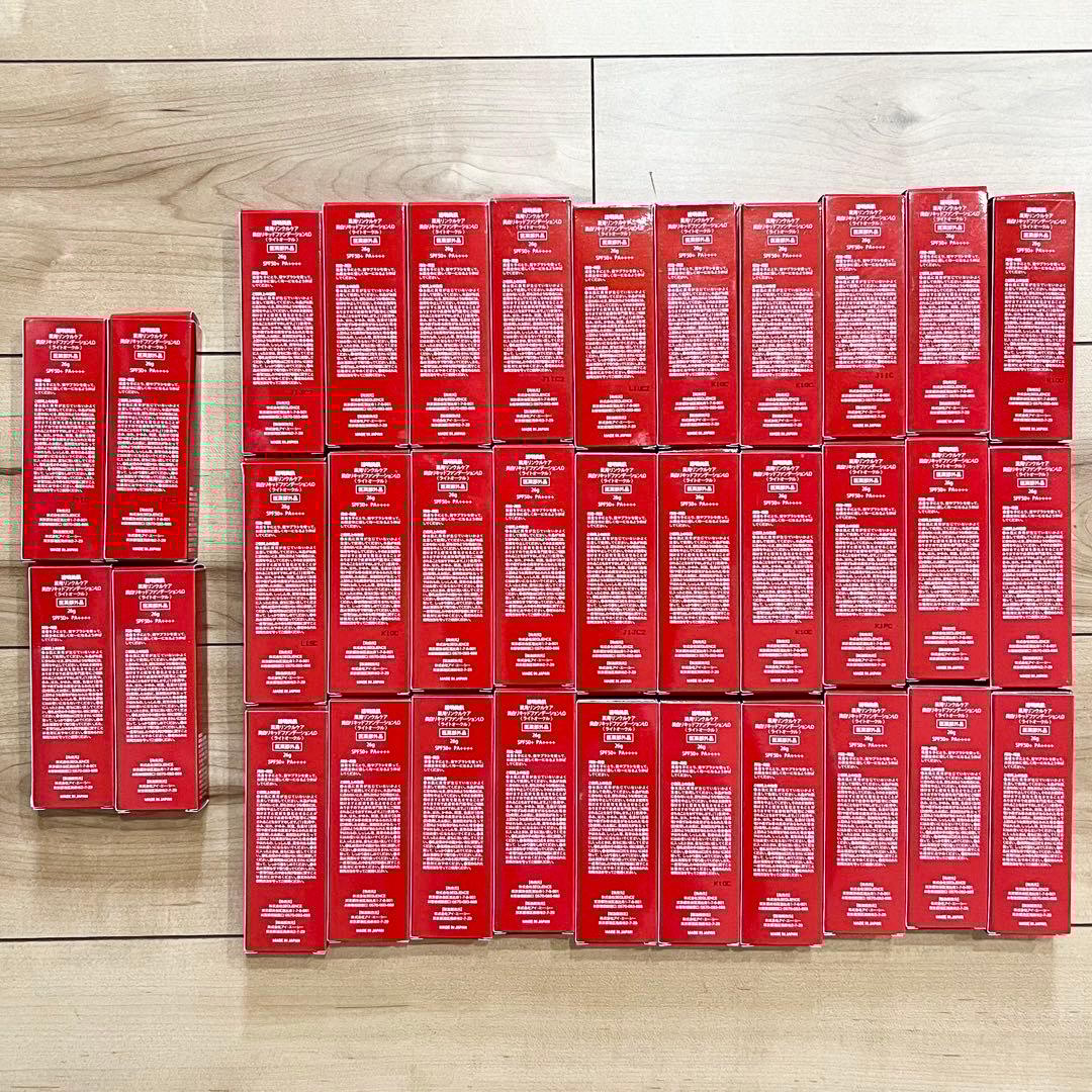 【新品】透明美肌　薬用リンクルケア美白リキッドファンデーションLO 34本