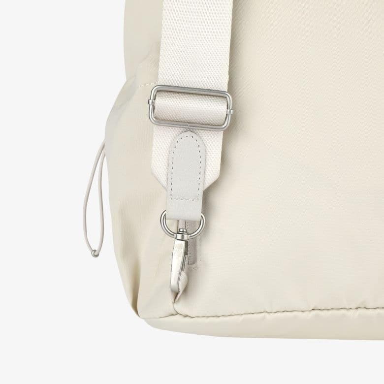 最終値下げ◆韓国限定 ノースフェイス ボニーパックM クリーム すぐ届く