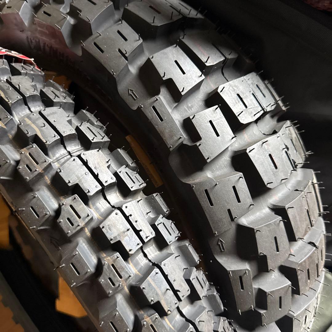 MOTOZ Adventure 前後セット