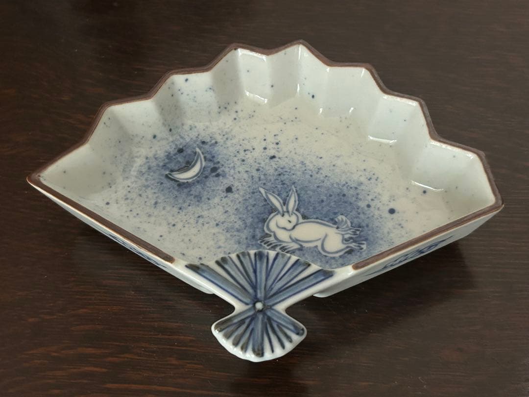 九谷焼　上出長右衛門窯　吹墨兎文 扇型　向付　小鉢　5個　②