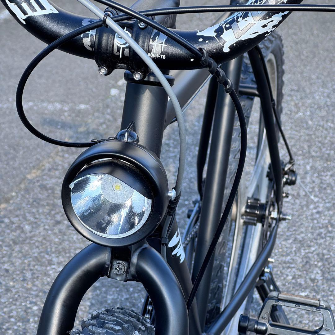 クロスバイク　26インチ　アルミブレードホイール　後付け7段変速　タイヤ新品　黒