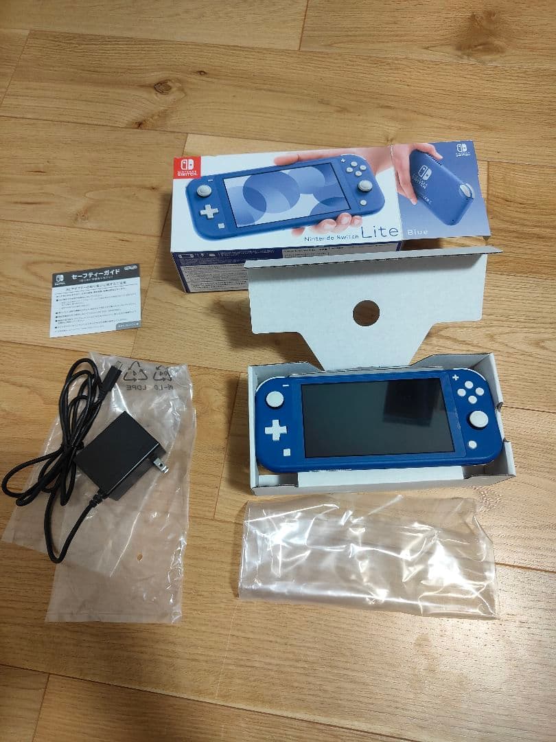 も*ち様 Nintendo Switch Lite 青 本体