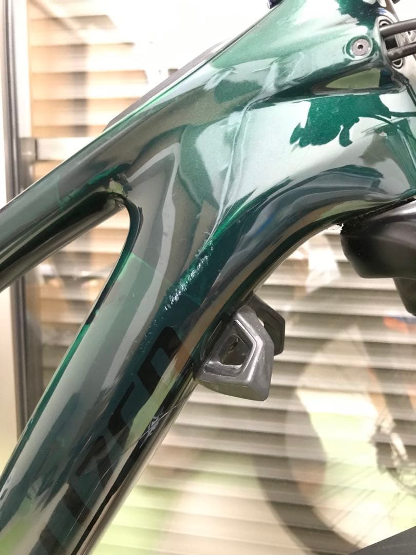 確認用Levo SL Comp Carbon Size S Tint Green