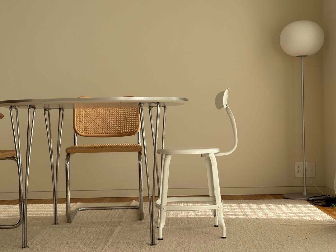 フリッツハンセン　ダイニングテーブル　白